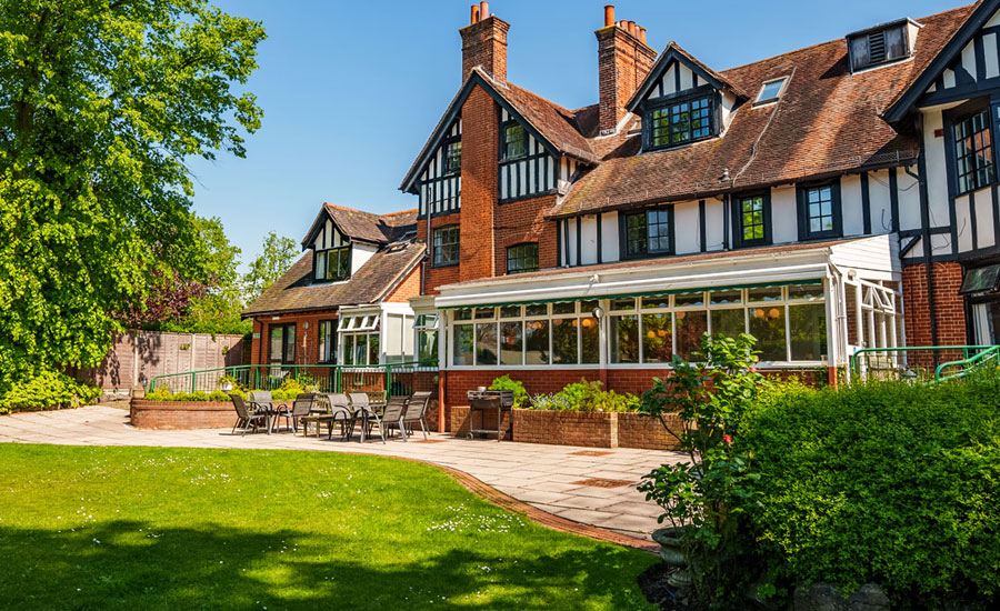 Who Decides When Someone With Dementia Needs A Care Home